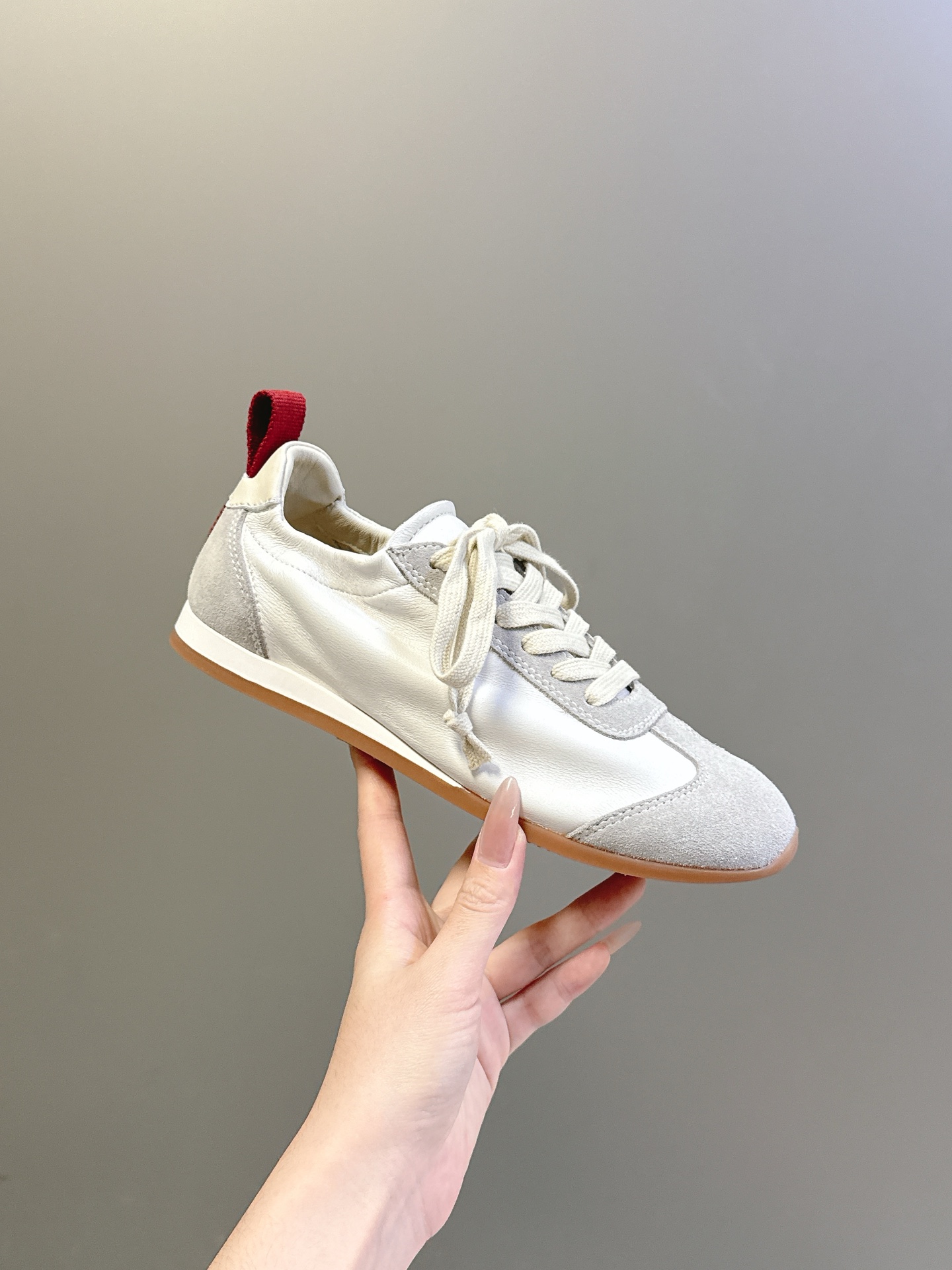 Women's high heels